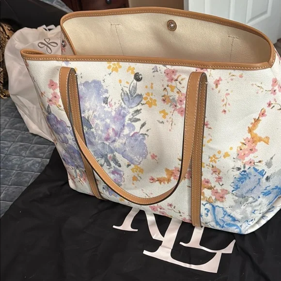 Ralph Lauren Cream and Tan Tote Bag with Floral Design - Picture 7 of 8